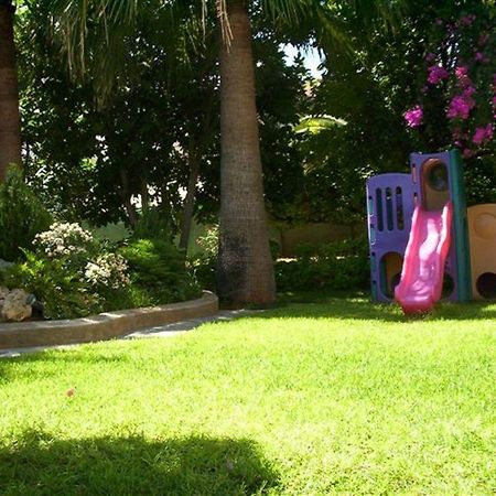 Jasmine Hotel Apartments Limassol Extérieur photo