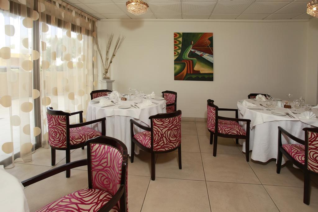 Jasmine Hotel Apartments Limassol Extérieur photo